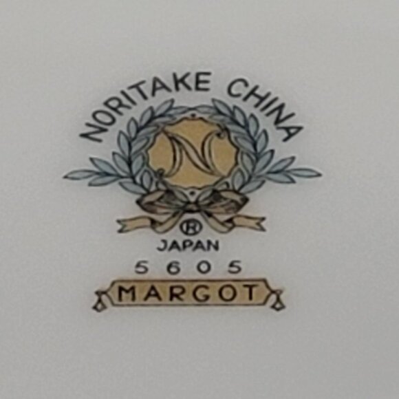 Gorgeous Vintage Noritake Fine China 10" Large Oval Serving Bowl. Margot Pattern - Picture 4 of 10